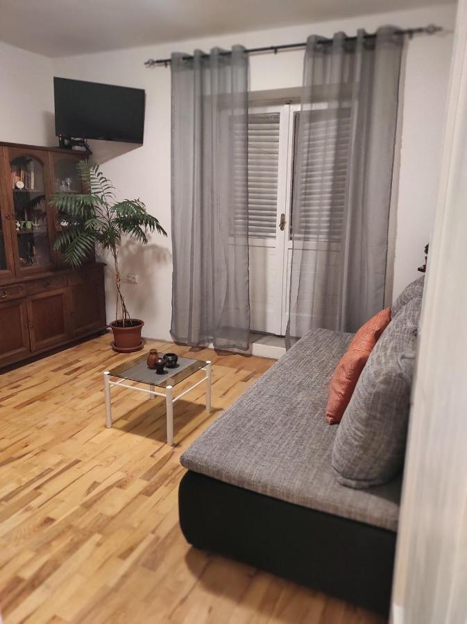 Ferienwohnung Aurora Apartman Zadar Exterior foto